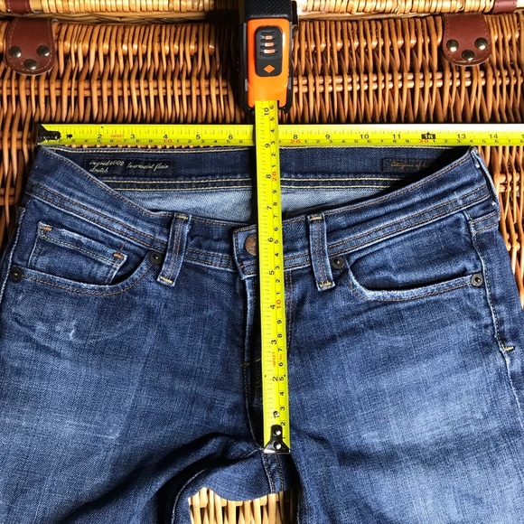 Citizens of Humanity Ingrid distressed shorts 26 - Picture 7 of 9